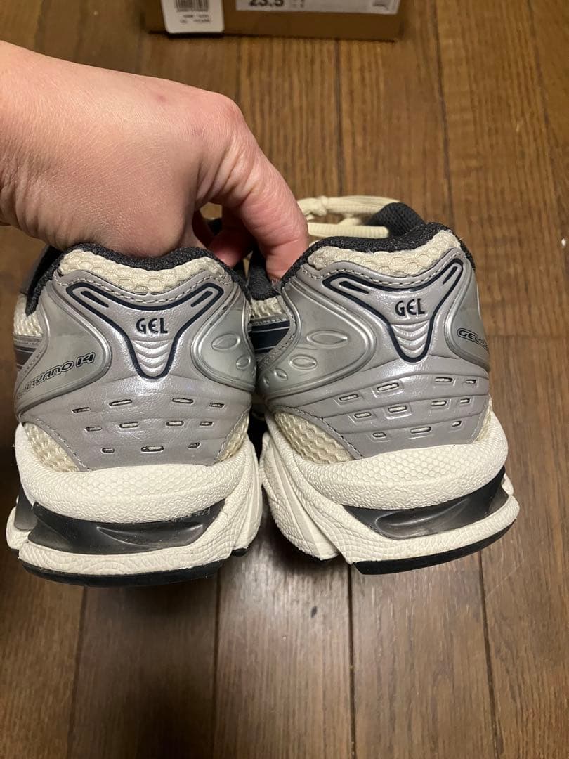 ASICS アシックス GEL-KAYANO14 オイスターホワイト 23.5㎝