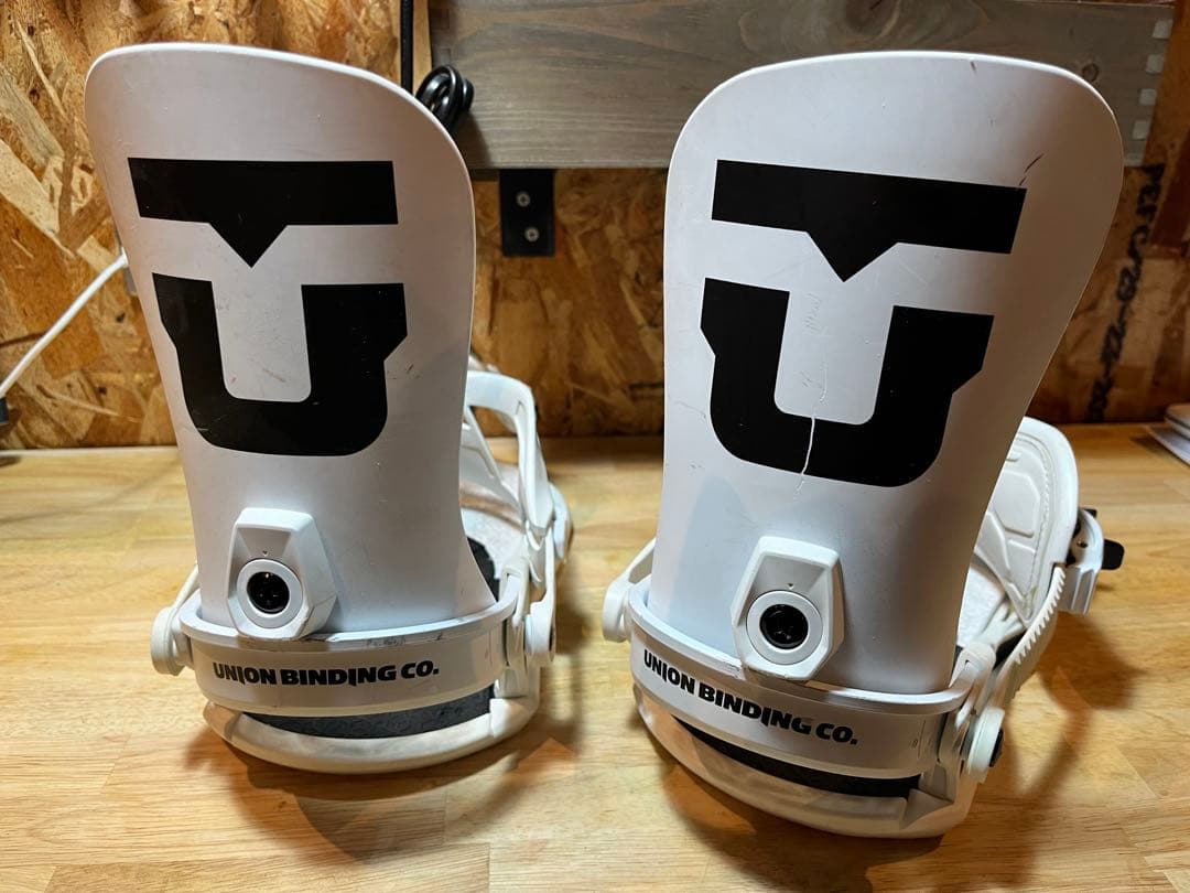 ユニオン　UNION ストラータ　Mサイズ　ホワイト