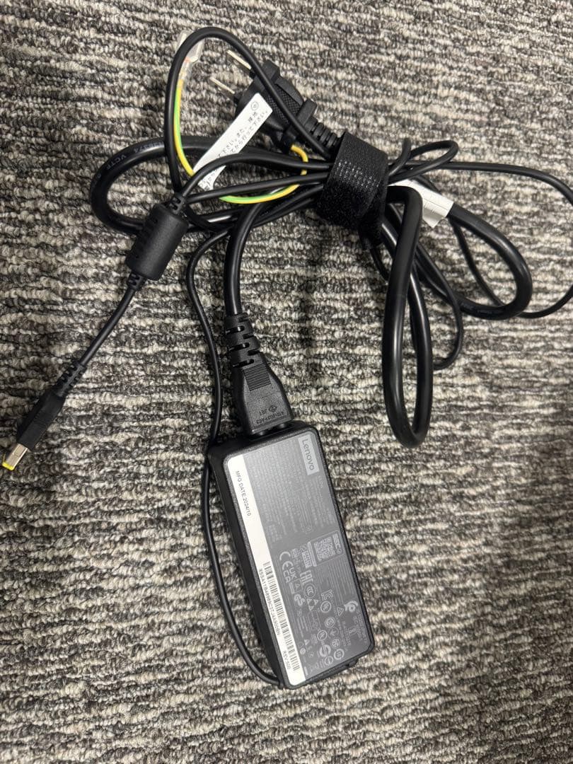 し*け様 【緊急入荷！】ThinkVision S24i-30