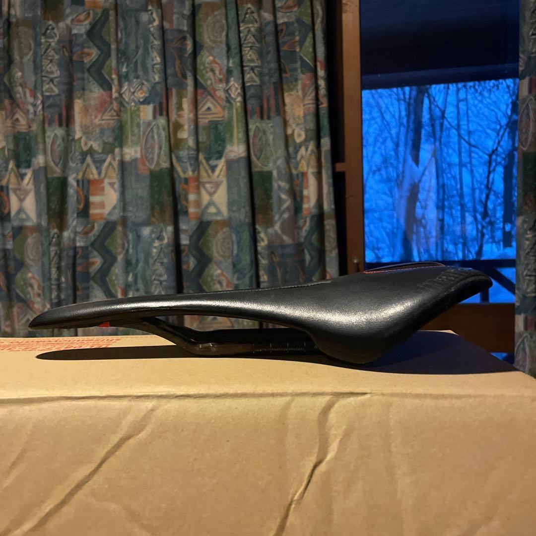 パーツ Selle ITALIA SLR S2 std small flow
