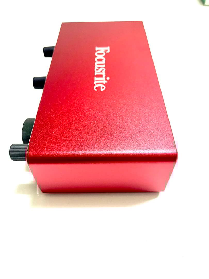 Focusrite Scarlett 2i2 (第3世代)
