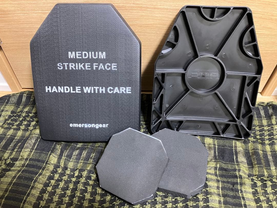 実物プレートキャリア LBT-6094A-QRC RG usmarshal風装備