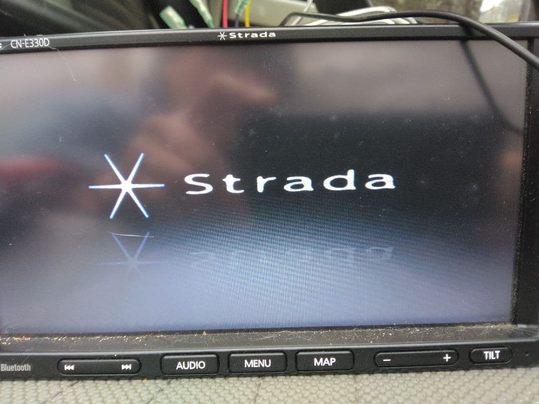 Panasonic CN-E330D カーナビ　ストラーダ　バックカメラおまけ