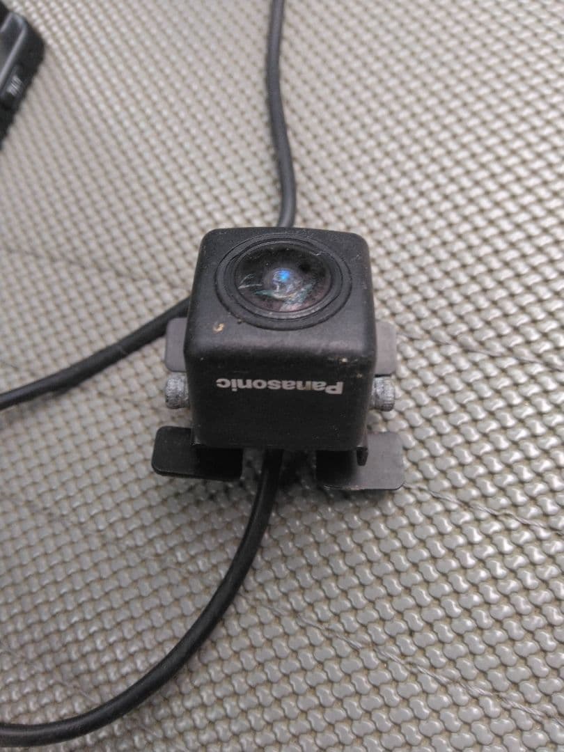 Panasonic CN-E330D カーナビ　ストラーダ　バックカメラおまけ