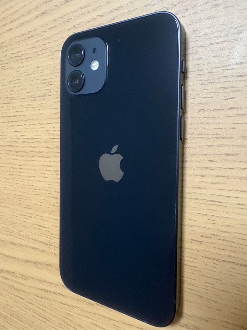 Apple iPhone 12 ブラック 本体　128GB