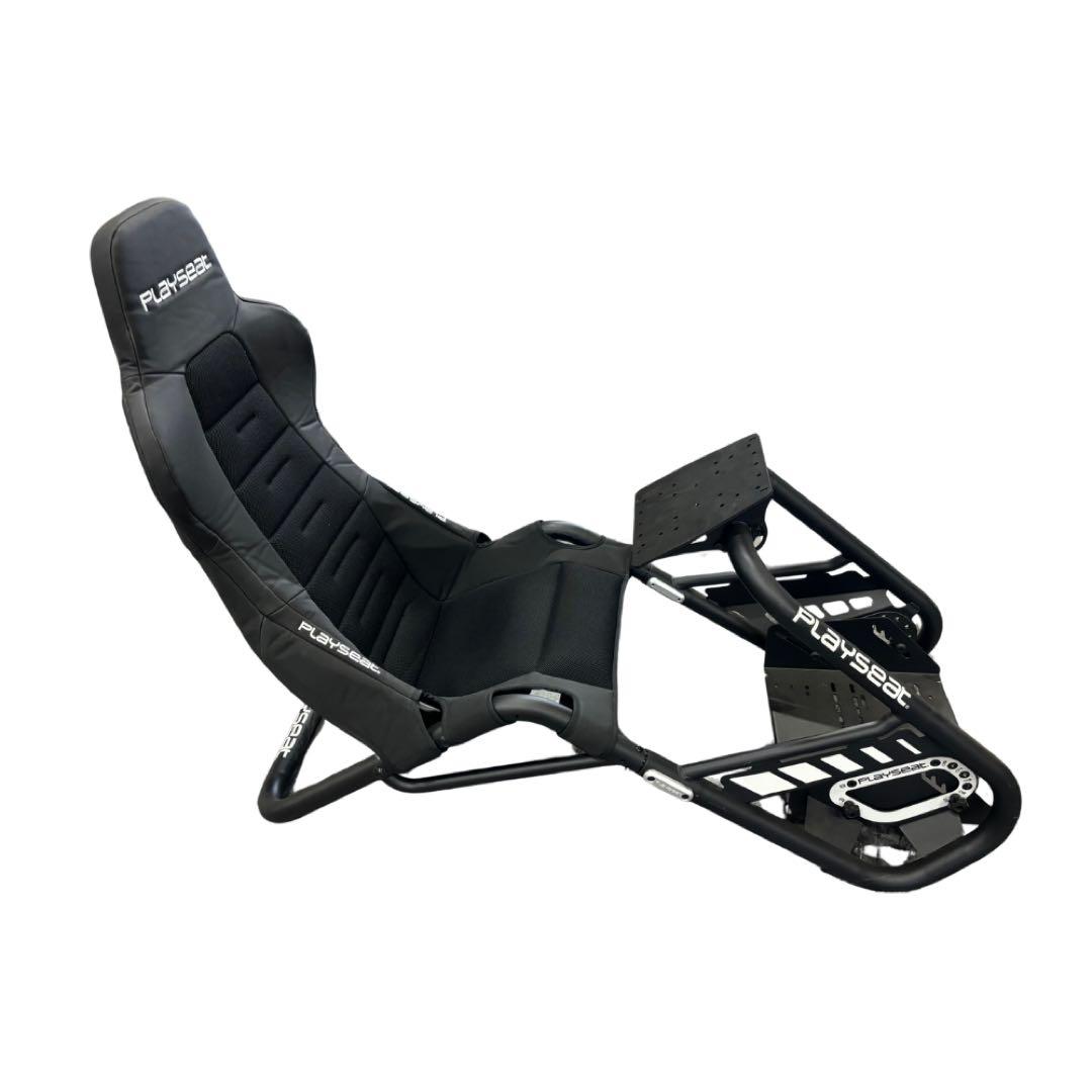 中古品　Playseat Trophy Black ホイールスタンド