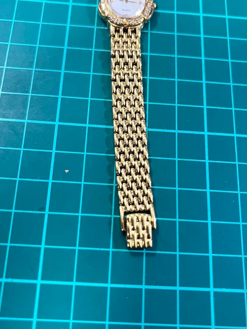 SEIKO エクセリーヌ ゴールド オーバル 石付き☆綺麗☆早い者勝ち☆腕時計