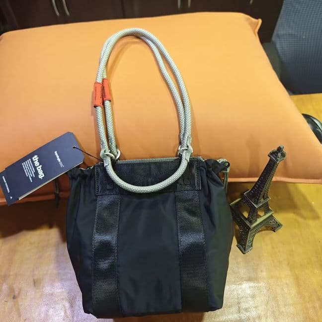 Topologie トポロジー トートバッグ リバーシブル 大容量 両面使用