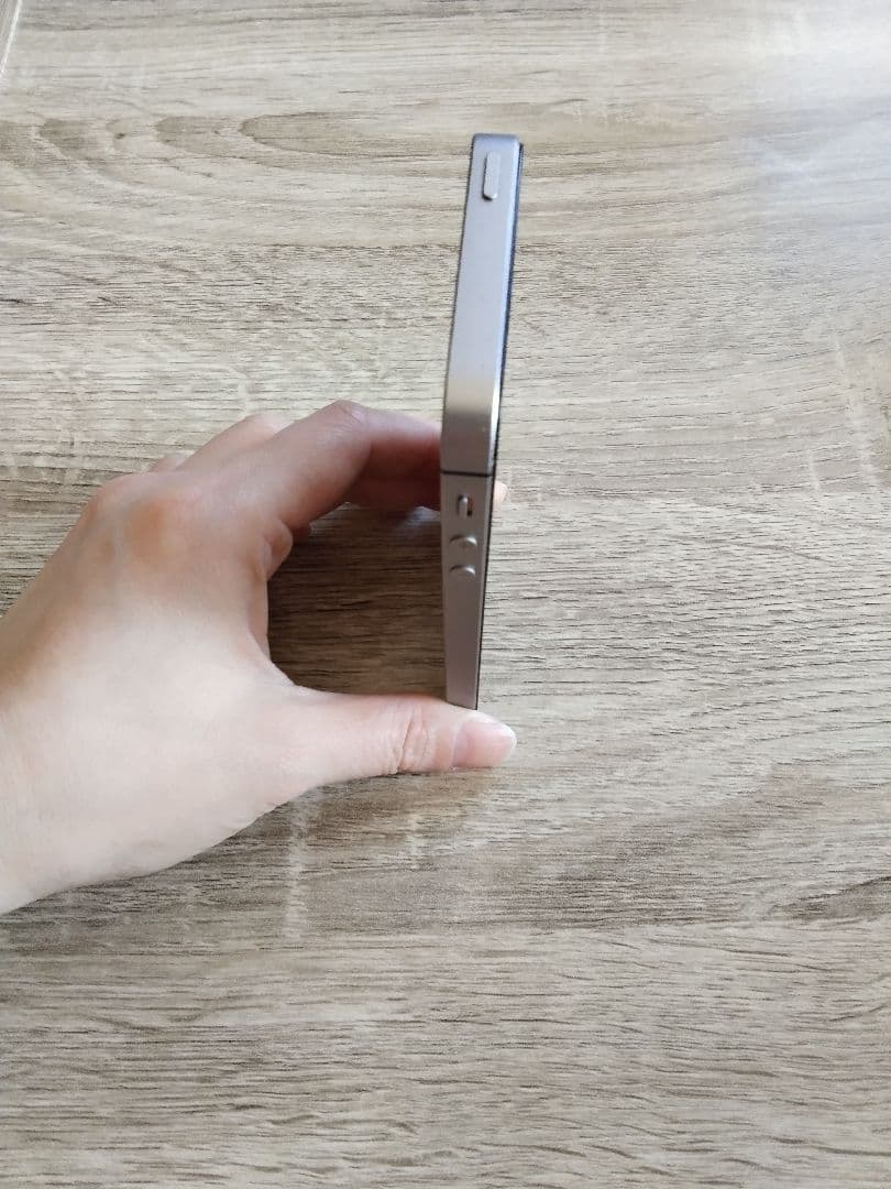 【中古品】iPhone SE 第1世代 64GB スペースグレイ SIMフリー