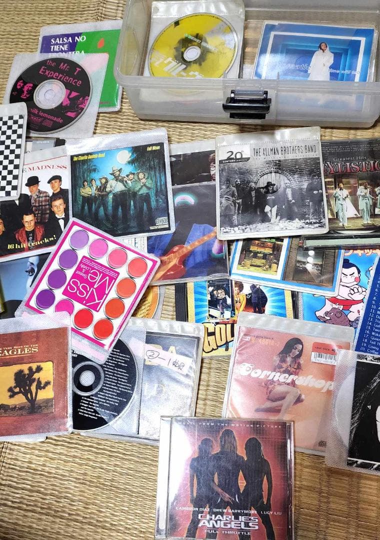 ソウル ロック ポップス 邦楽etc CD400枚セット衣装ケース一杯