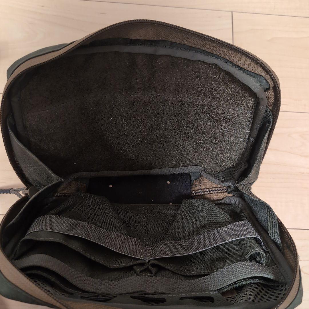 【四度戦術装備】チェストリグ、ストラップ1型、汎用薄型ポーチ１型セット