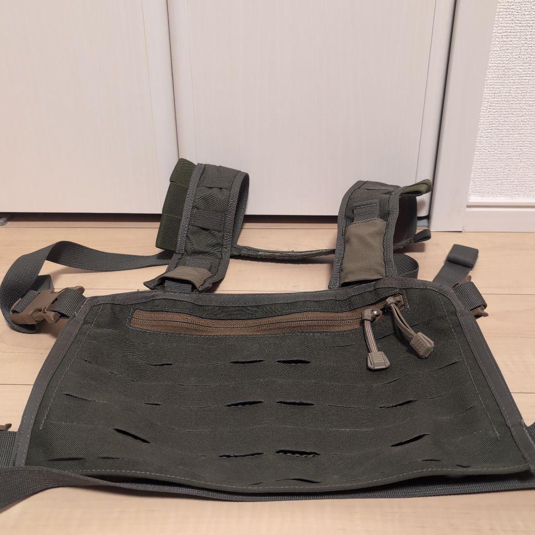 【四度戦術装備】チェストリグ、ストラップ1型、汎用薄型ポーチ１型セット