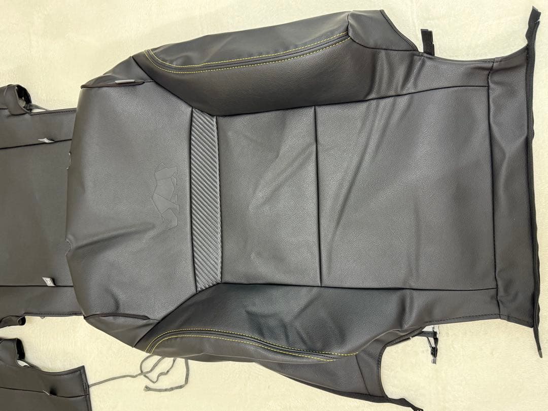 JB74W　純正革シート