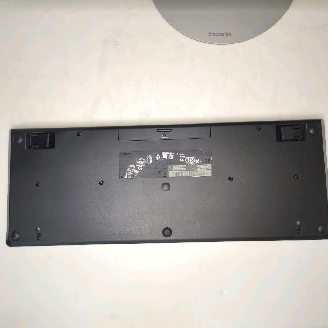 Windowsデスクトップ Lenovo ideacentre AIO 520-24IKL G3930T