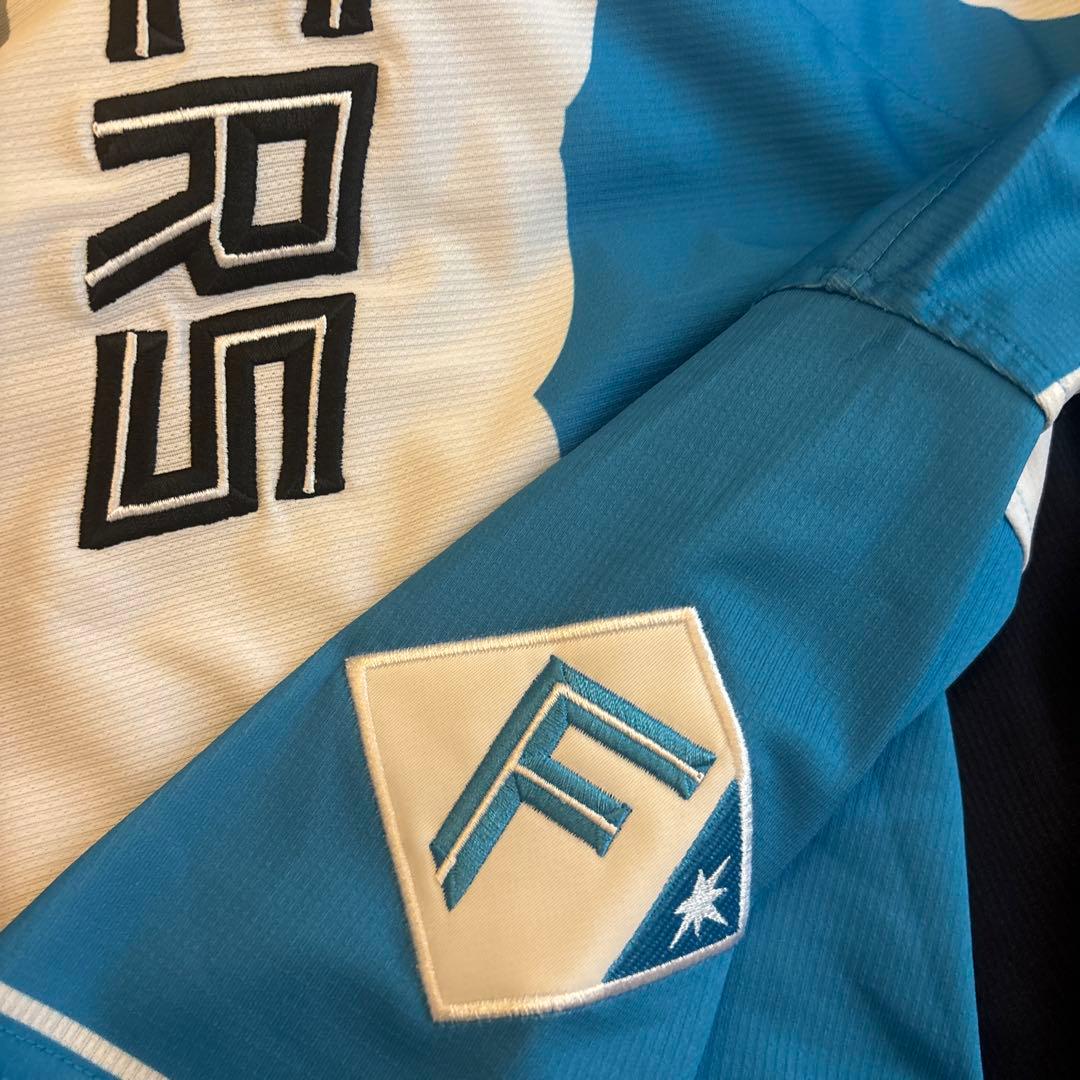 美品2025レプリカユニフォーム66 FIGHTERS