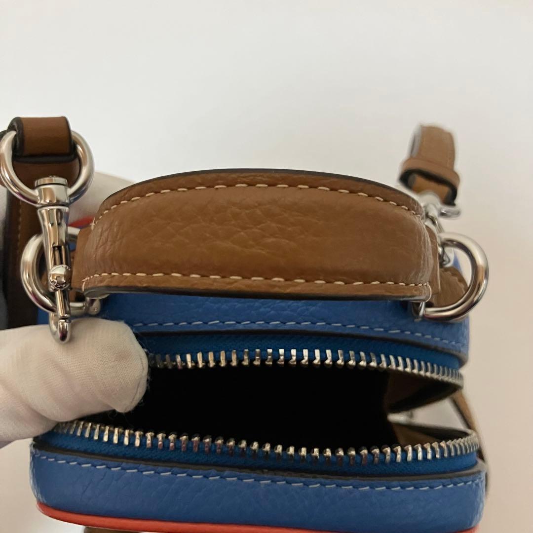 ♡24時間以内発送♡コーチ COACH スマホショルダーバッグ ホワイト/ブルー