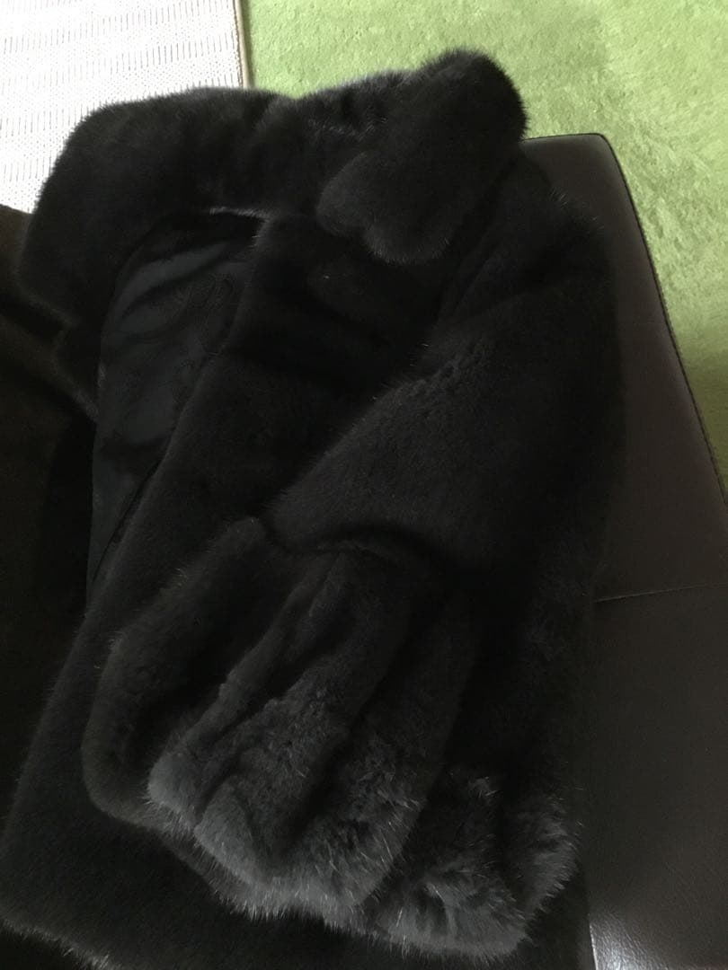 ブラックファーコート