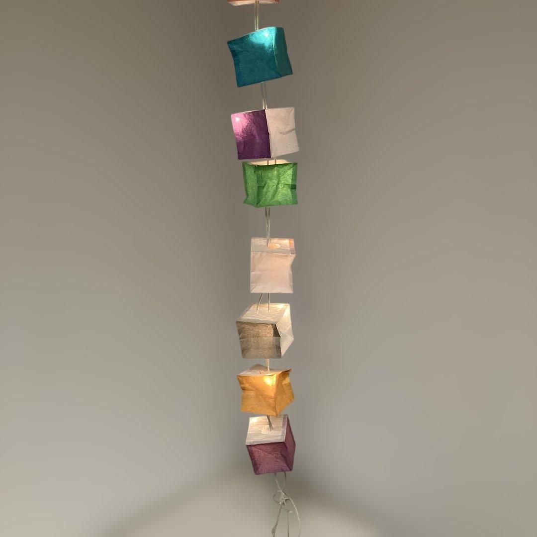 ツェツェ・アソシエ　キュービストライト