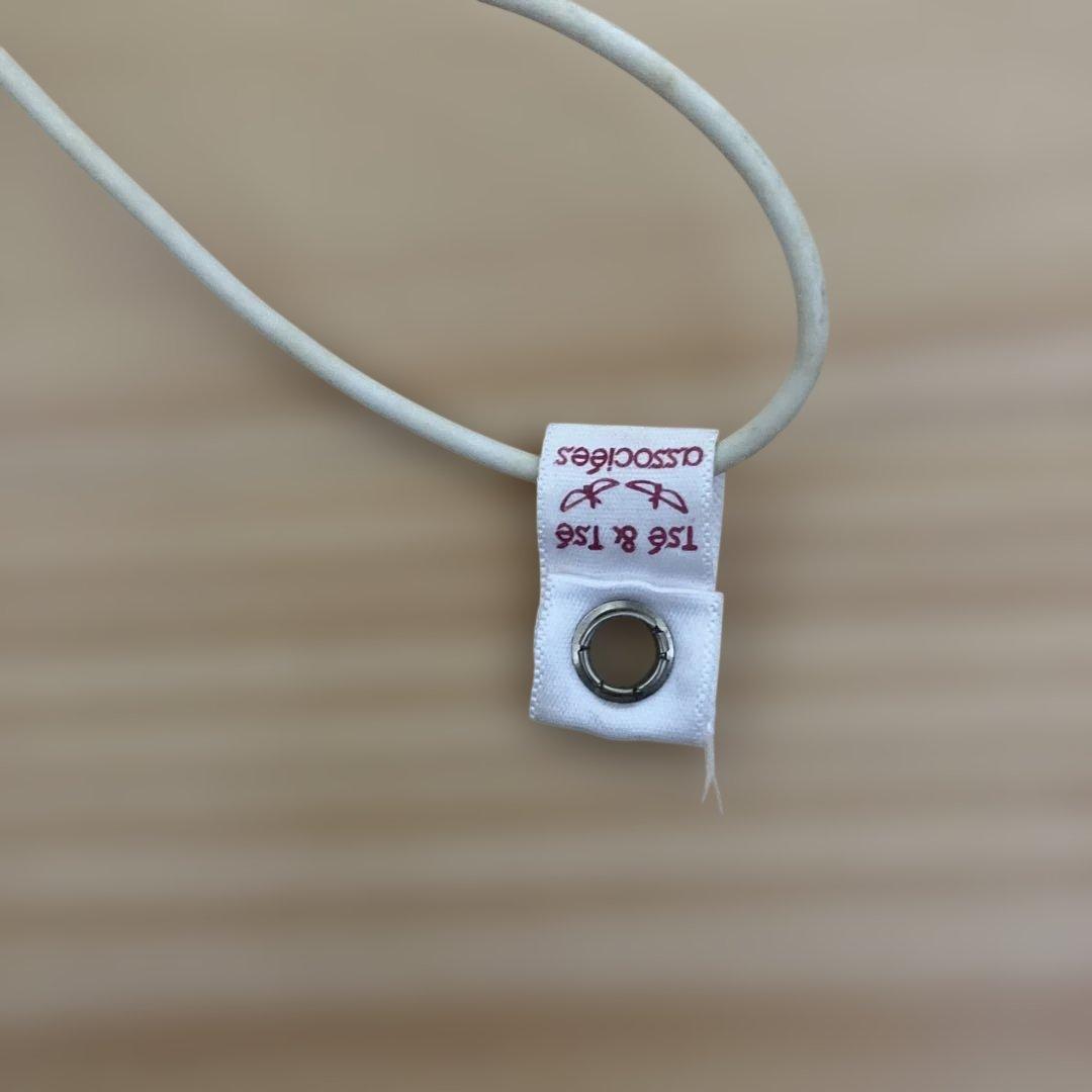 ツェツェ・アソシエ　キュービストライト