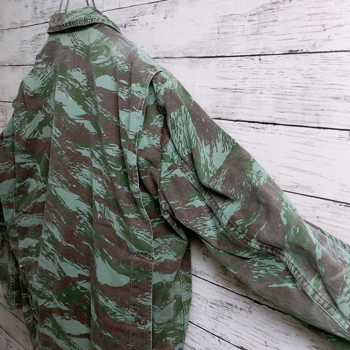 60'sユーロヴィンテージ【フランス製】メタル動物ボタン付ハンティングジャケット