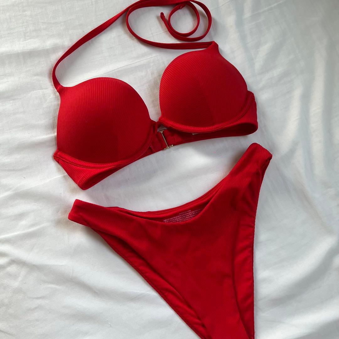 【極美品】Victoria’s Secret ビキニ 赤