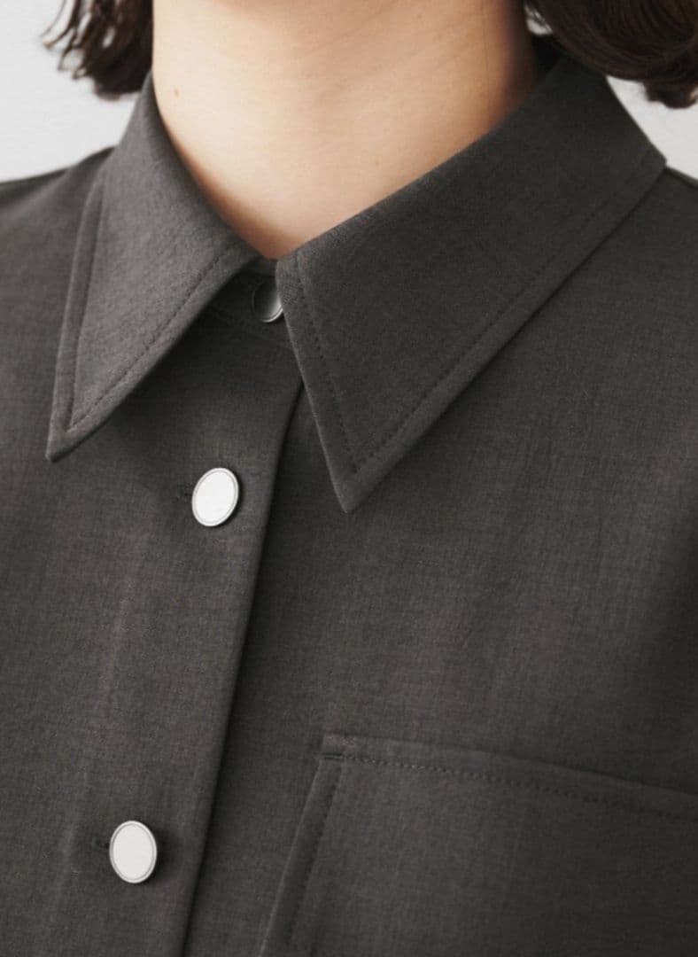 新品 oggi ×UNTITLED コラボシャツオールインワン