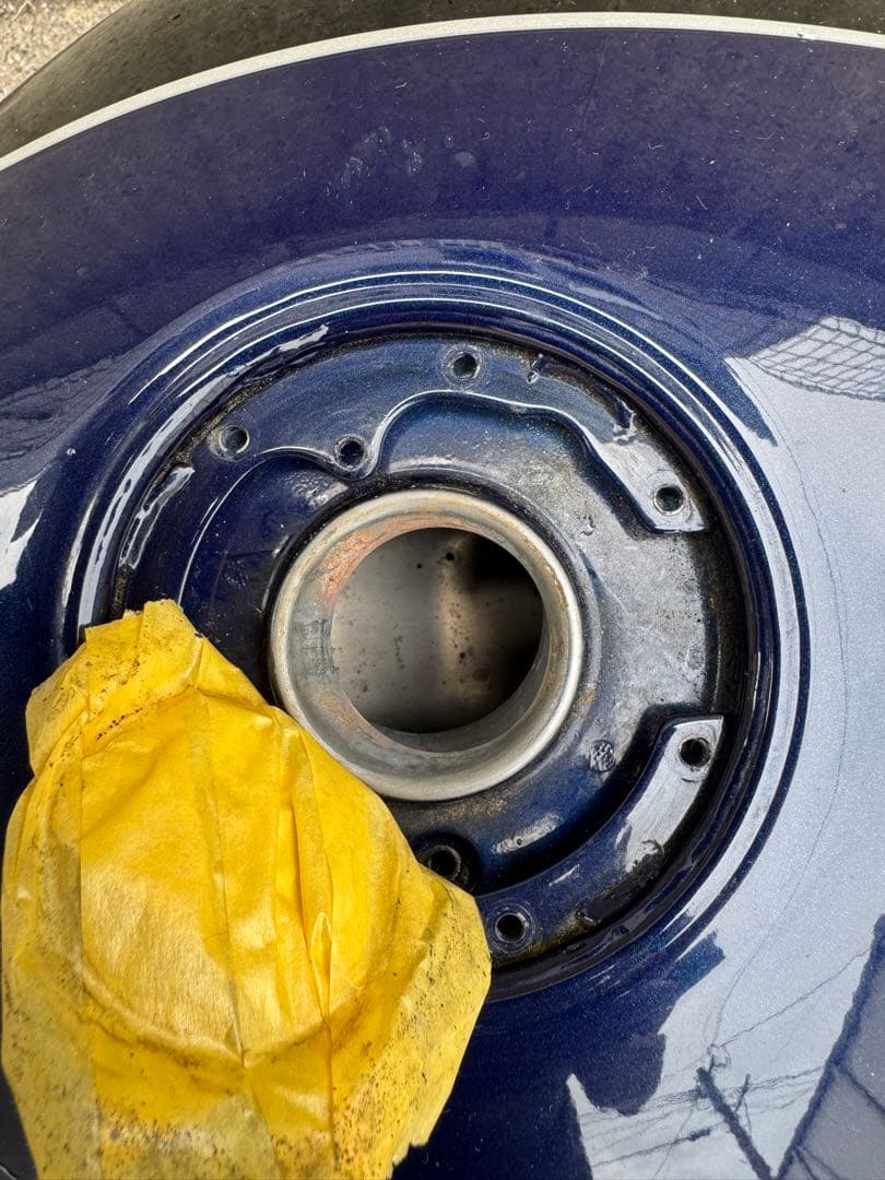 ゼファー750 ガソリンタンク、ビキニ、サイドカバーなどなど