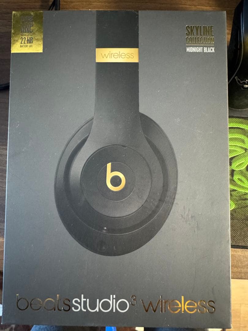 Beats Studioe wirelessヘッドホン