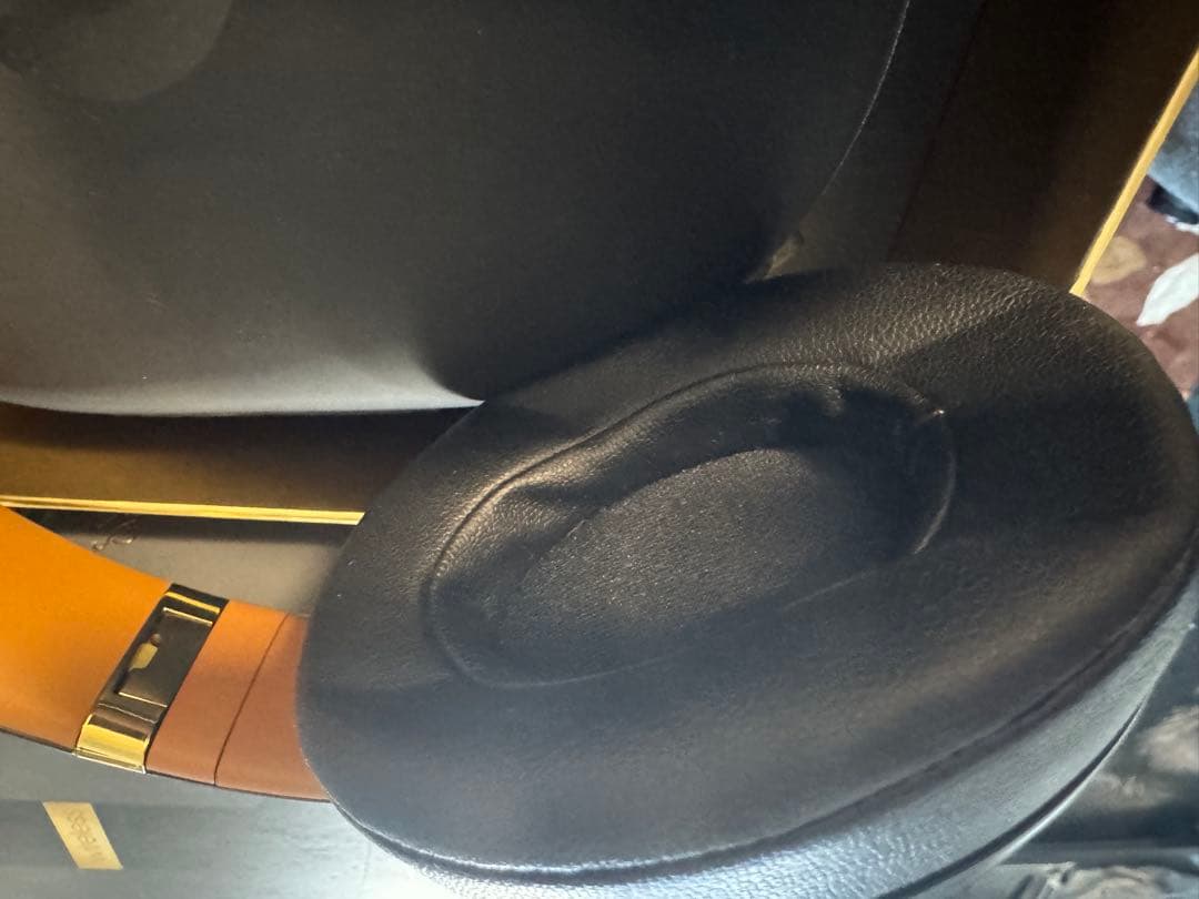 Beats Studioe wirelessヘッドホン