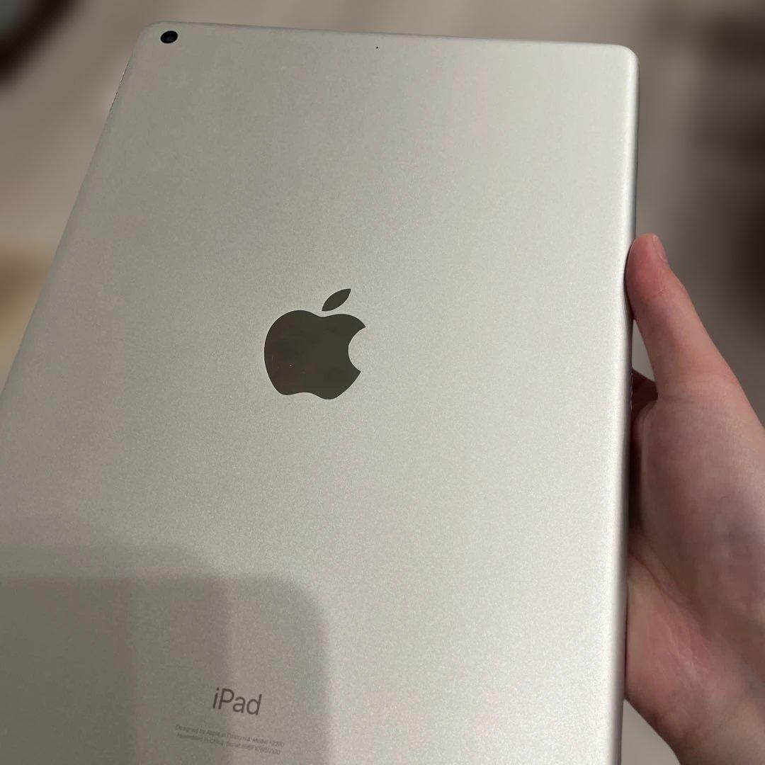 ipad 第8世代　wifi モデル32GB