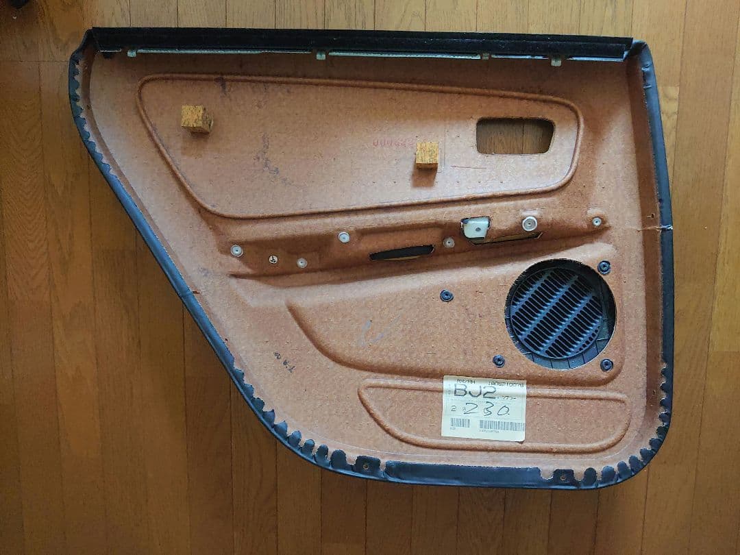 JZX100 チェイサー 内装 内張り(右側のみ)