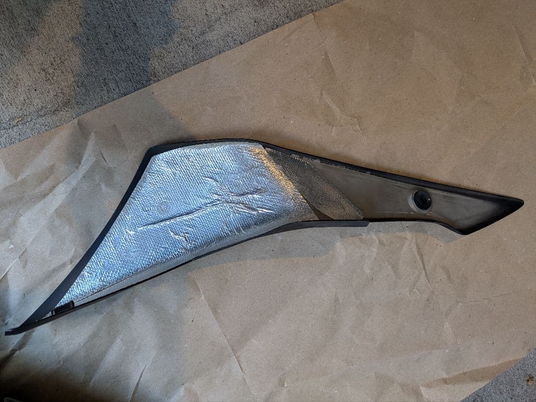 GSX−s1000純正マフラー (エキパイ、サイレンサー、ヒートガード)