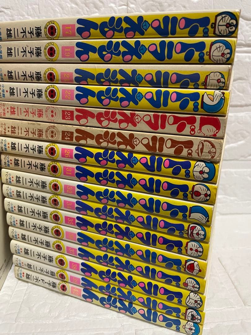 【初版・希少】ドラえもん 17〜42巻(初版16冊)+おまけ付/藤子•F•不二雄