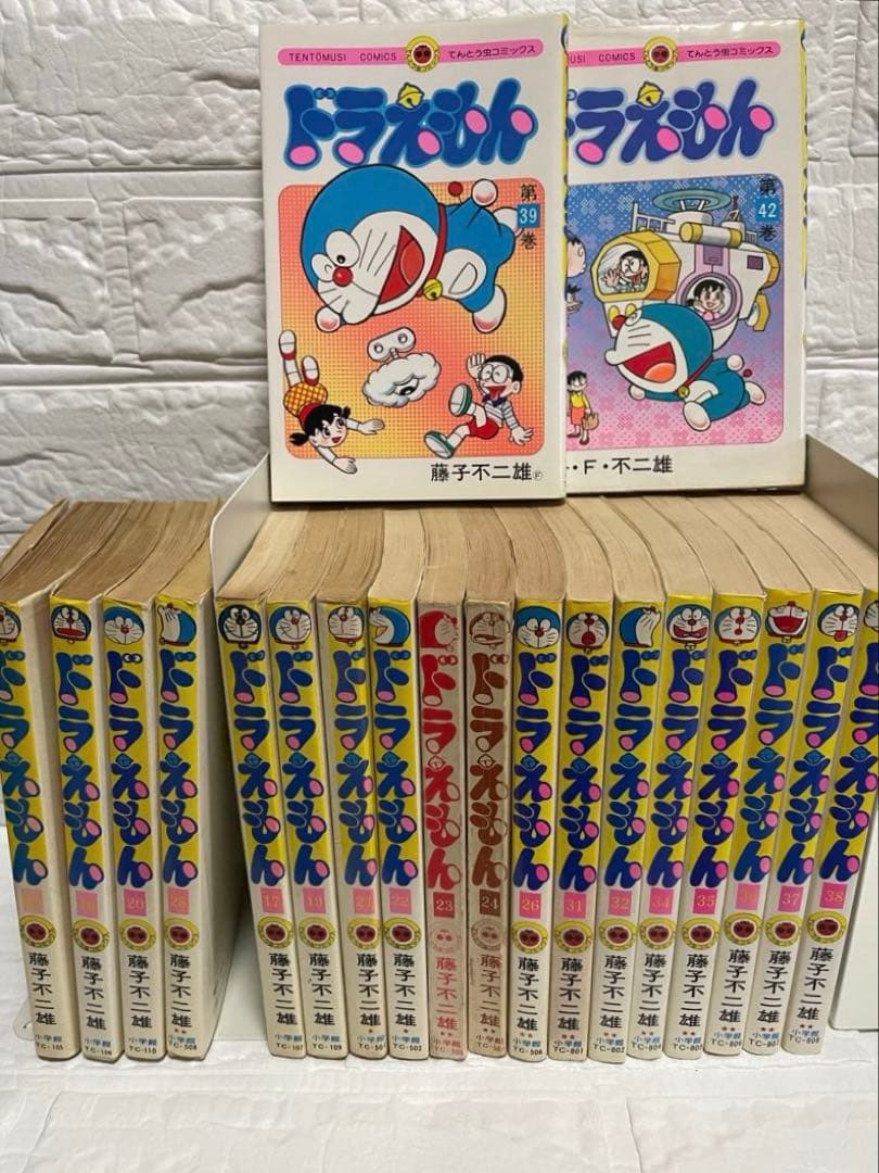 【初版・希少】ドラえもん 17〜42巻(初版16冊)+おまけ付/藤子•F•不二雄