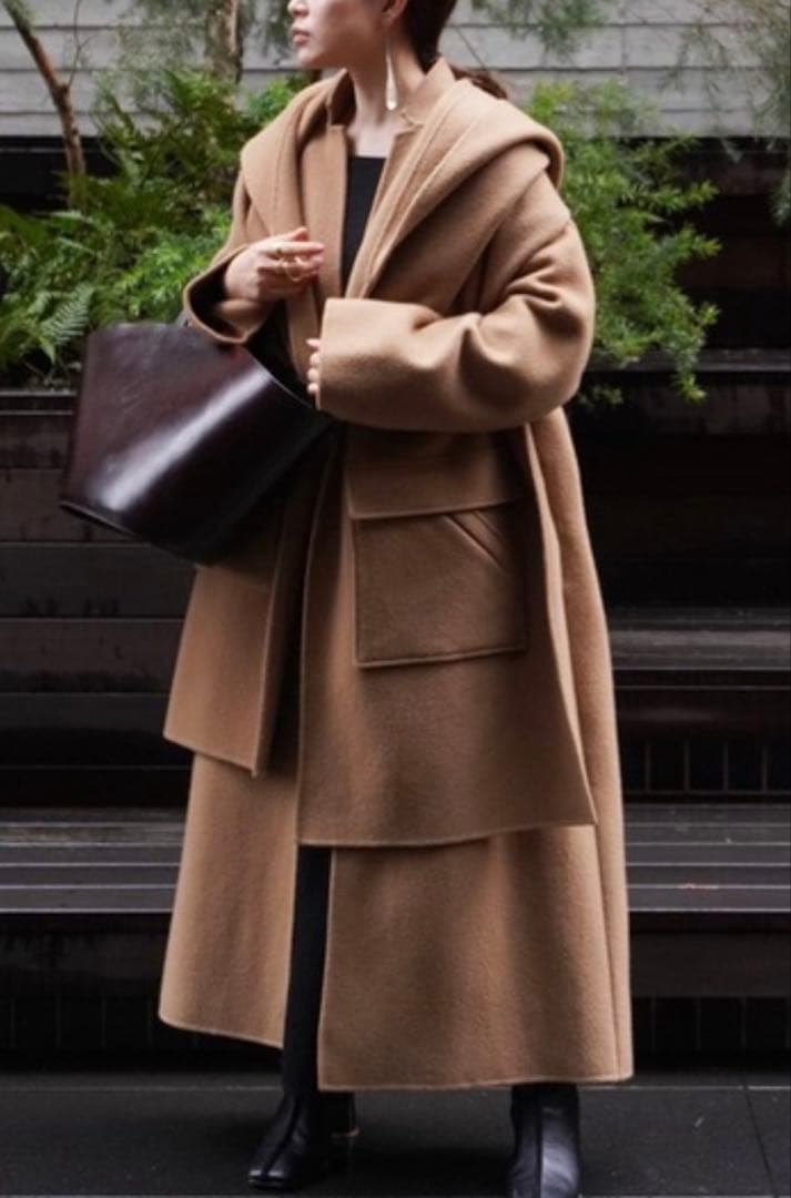 【ETRE TOKYO】 リバーロングフーディーストールコート(キャメル)