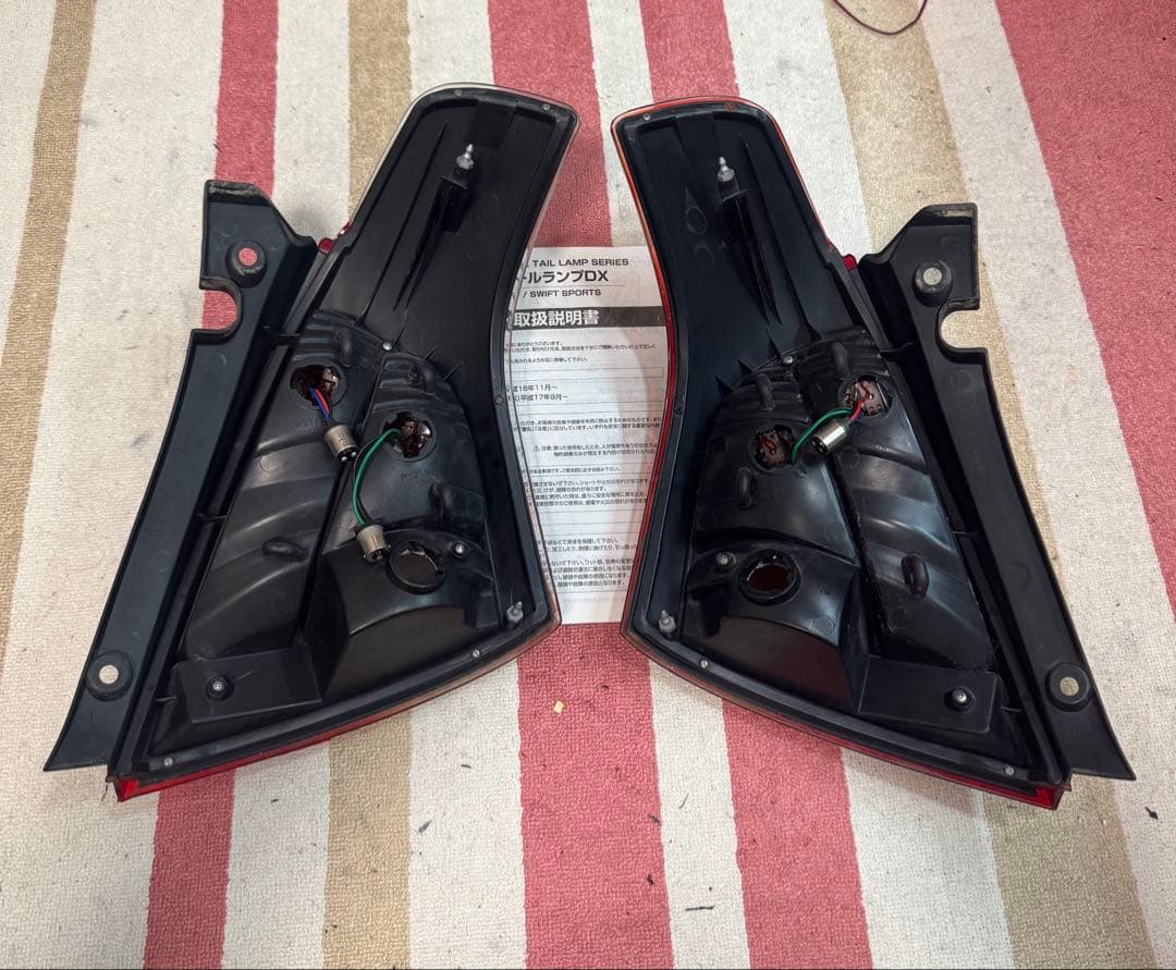 スイフト ZC ZD ヴァレンティ テールランプ テール