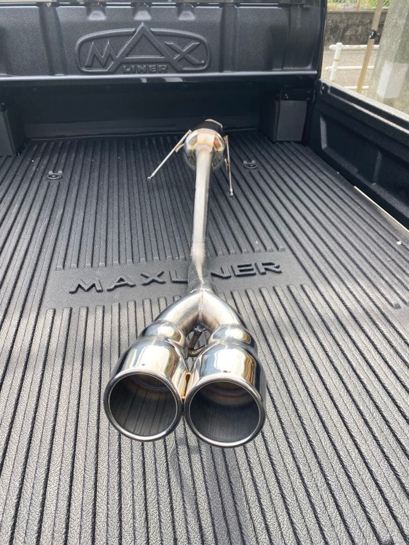 Hitoshi　ウィルズウィン　ハイゼットジャンボツインマフラー