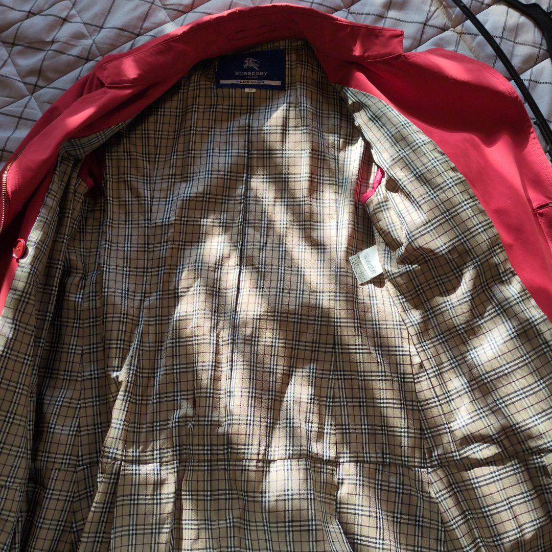 キティBURBERRY ブルーレーベルトレンチコート 38赤