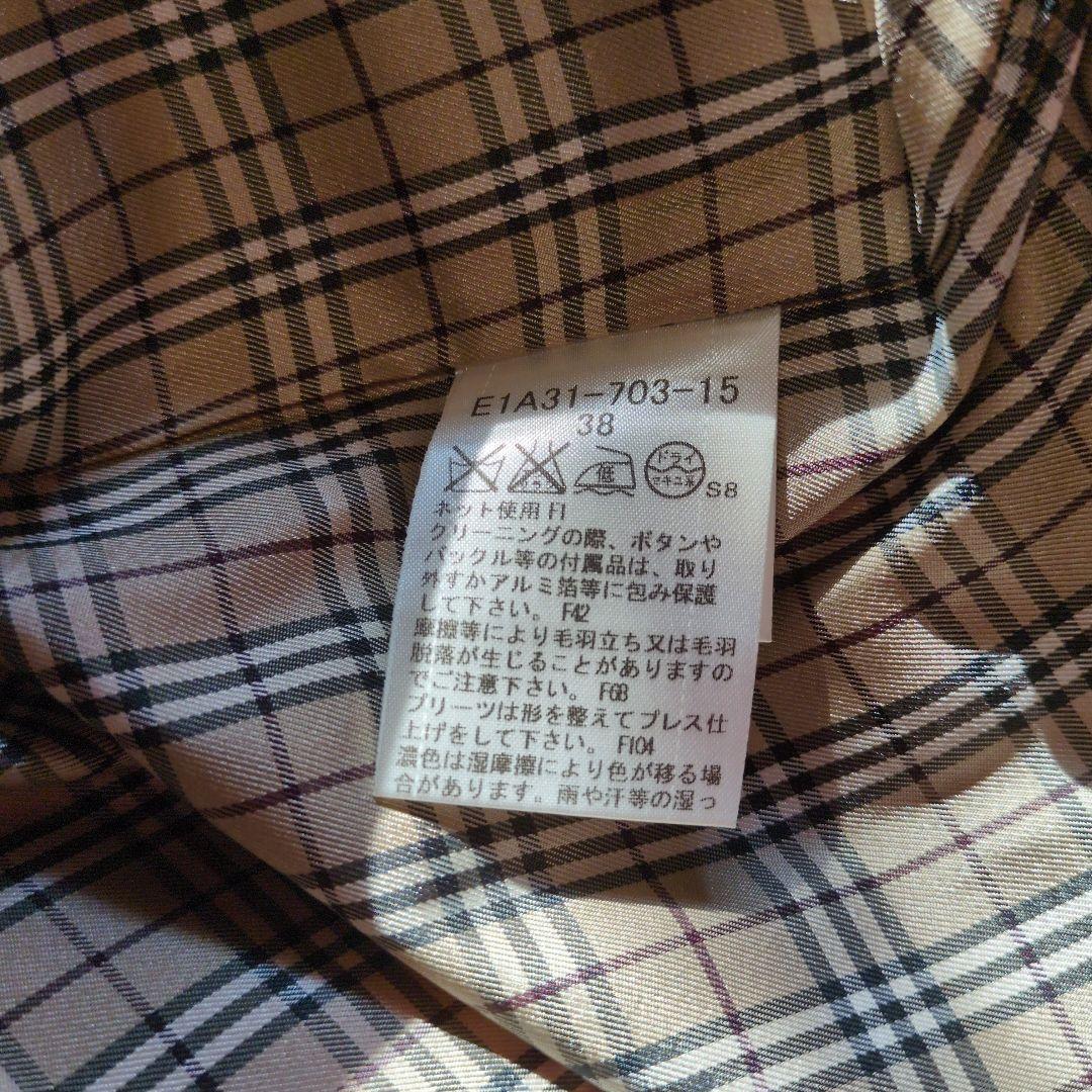 キティBURBERRY ブルーレーベルトレンチコート 38赤