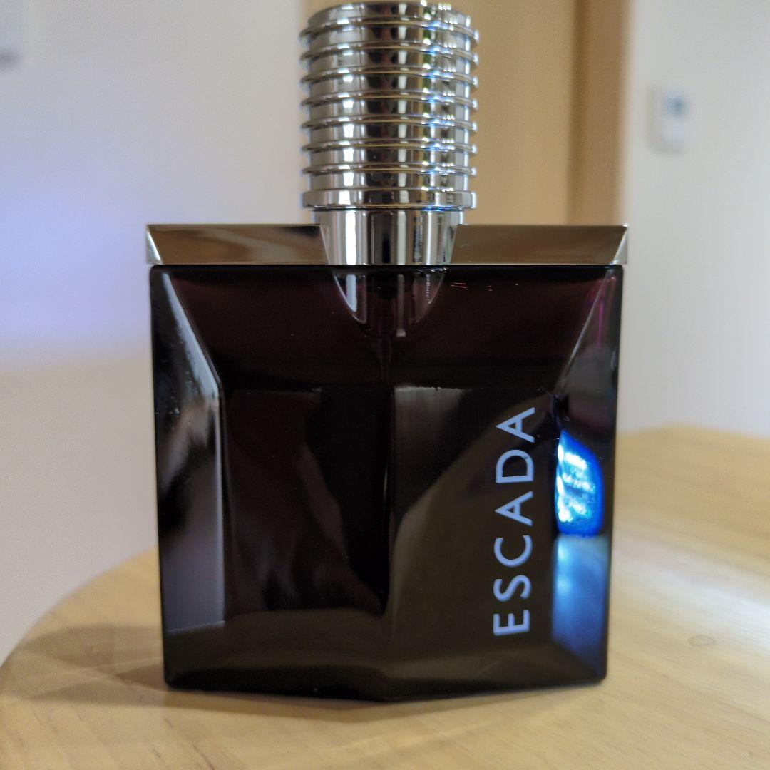 エスカーダ マグネティズム フォーメン オードトワレ 50ml