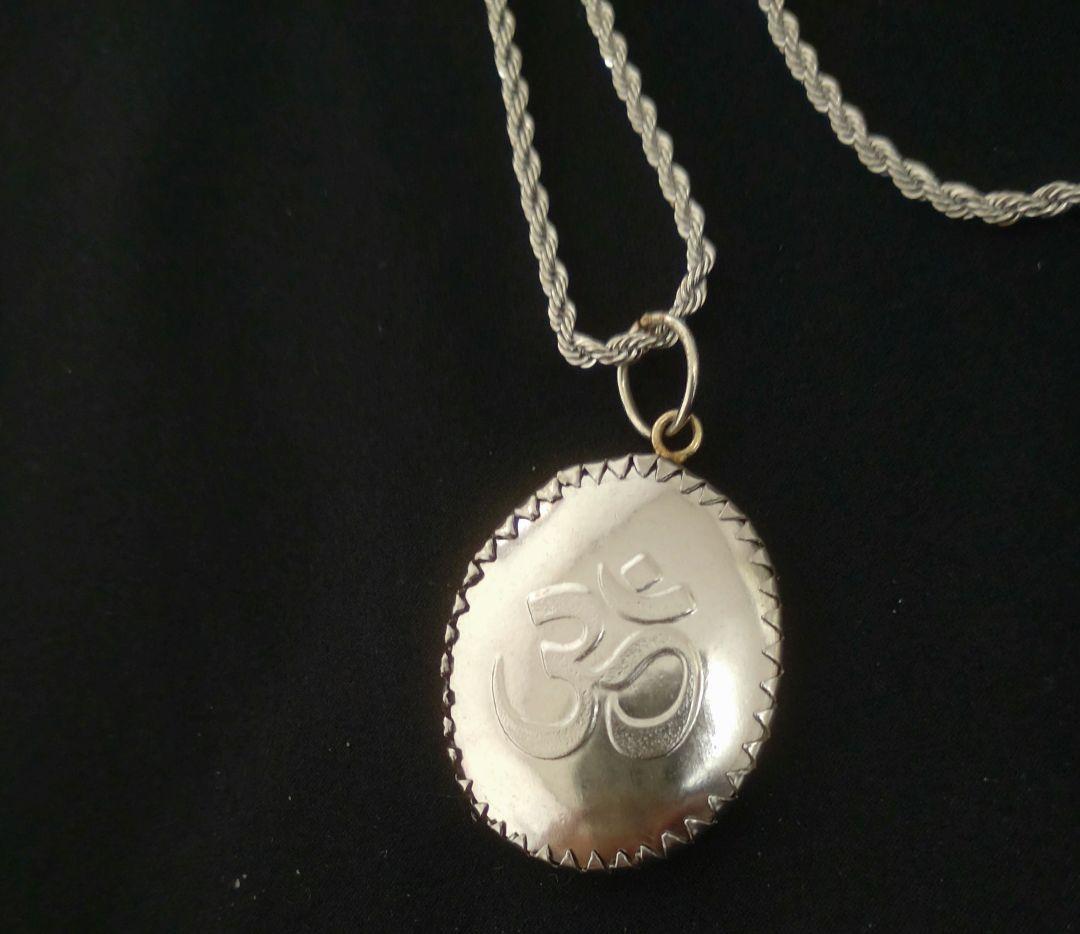 オーム ペンダント　藤井風さん　ガネイシャ④