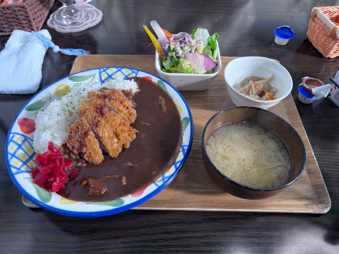 タカさん　エクスプローラー16インチ　ホイール