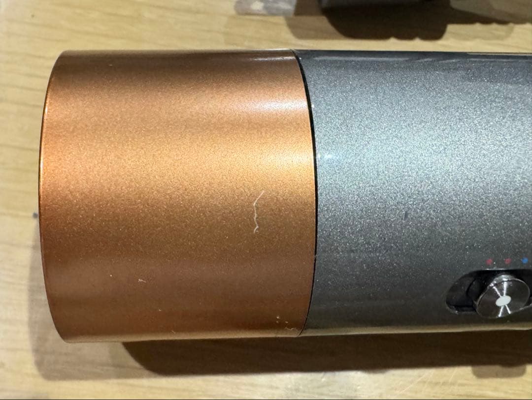 ダイソン　エアラップドライヤー　HS05