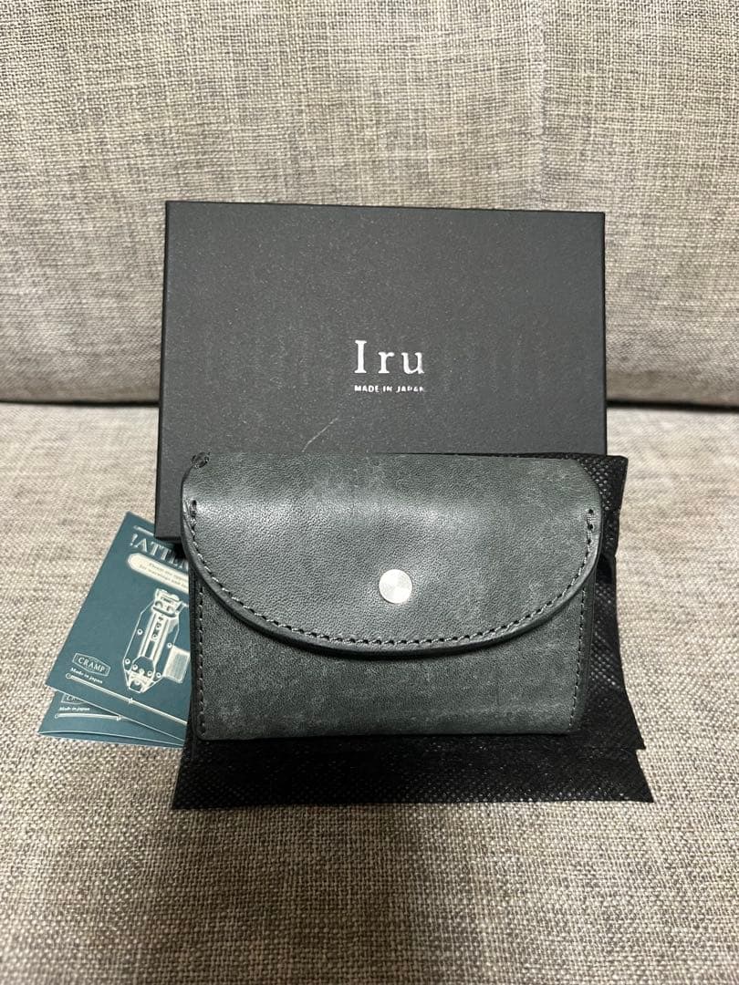 【Iru×池之端銀革店】マヤレザーコンパクトウォレット/グレー　《新品未使用》
