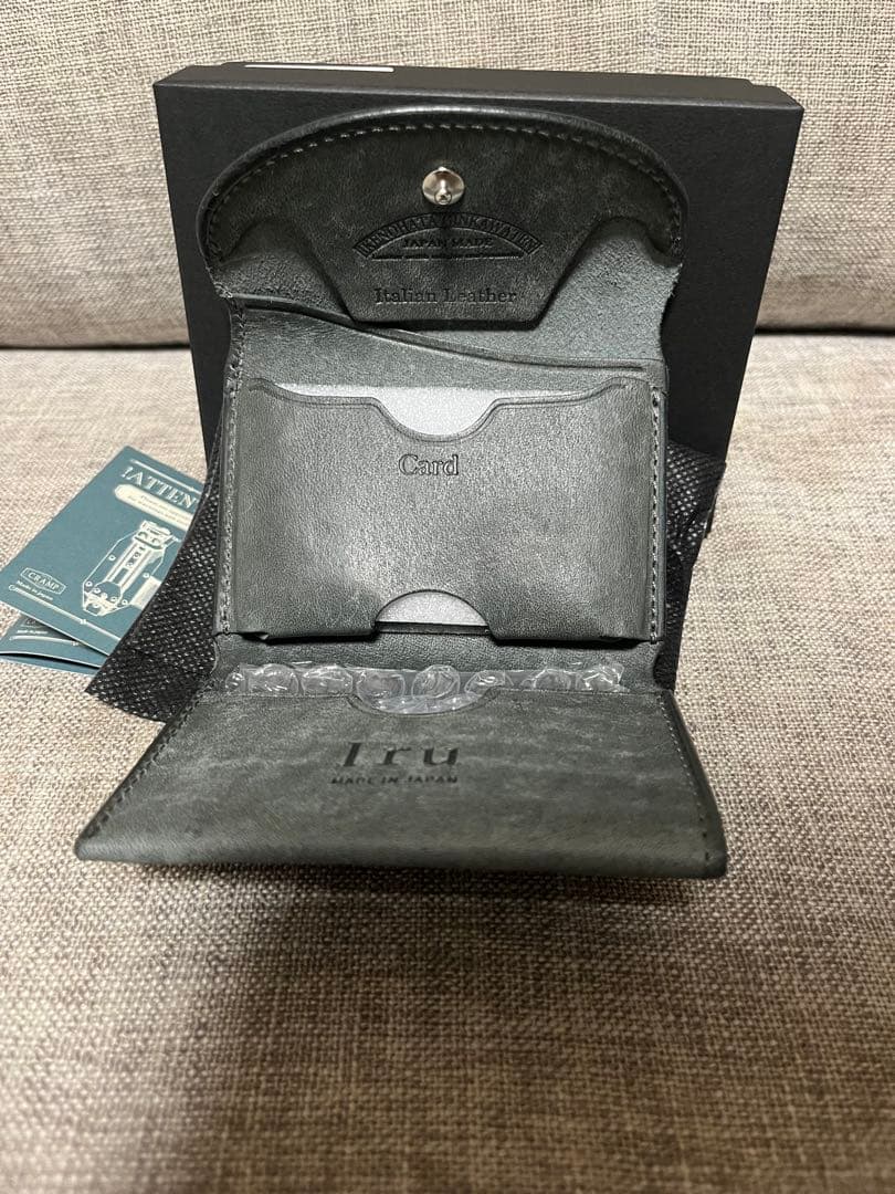 【Iru×池之端銀革店】マヤレザーコンパクトウォレット/グレー　《新品未使用》