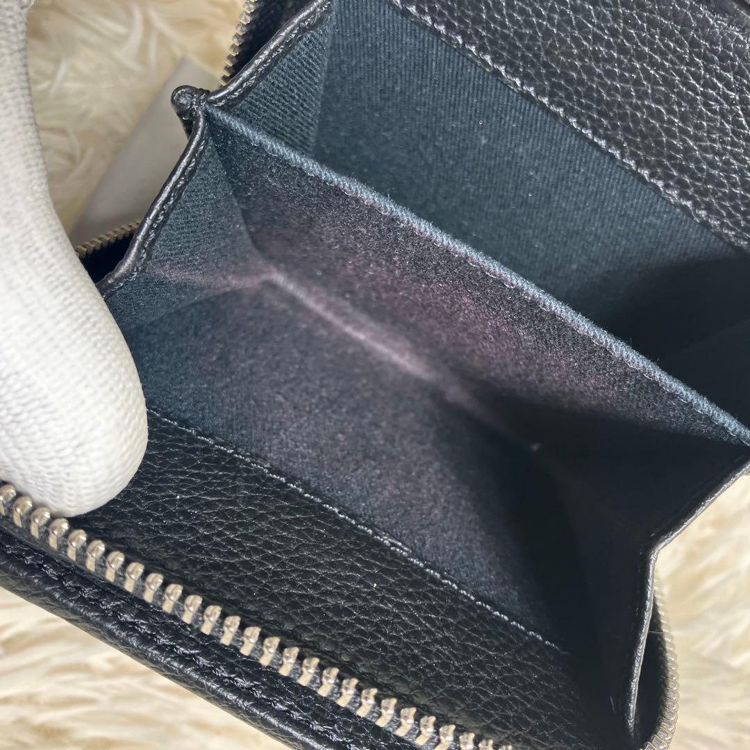 【美品】 ヴィヴィアン 折り財布 オーブ レザーブラック 箱付き