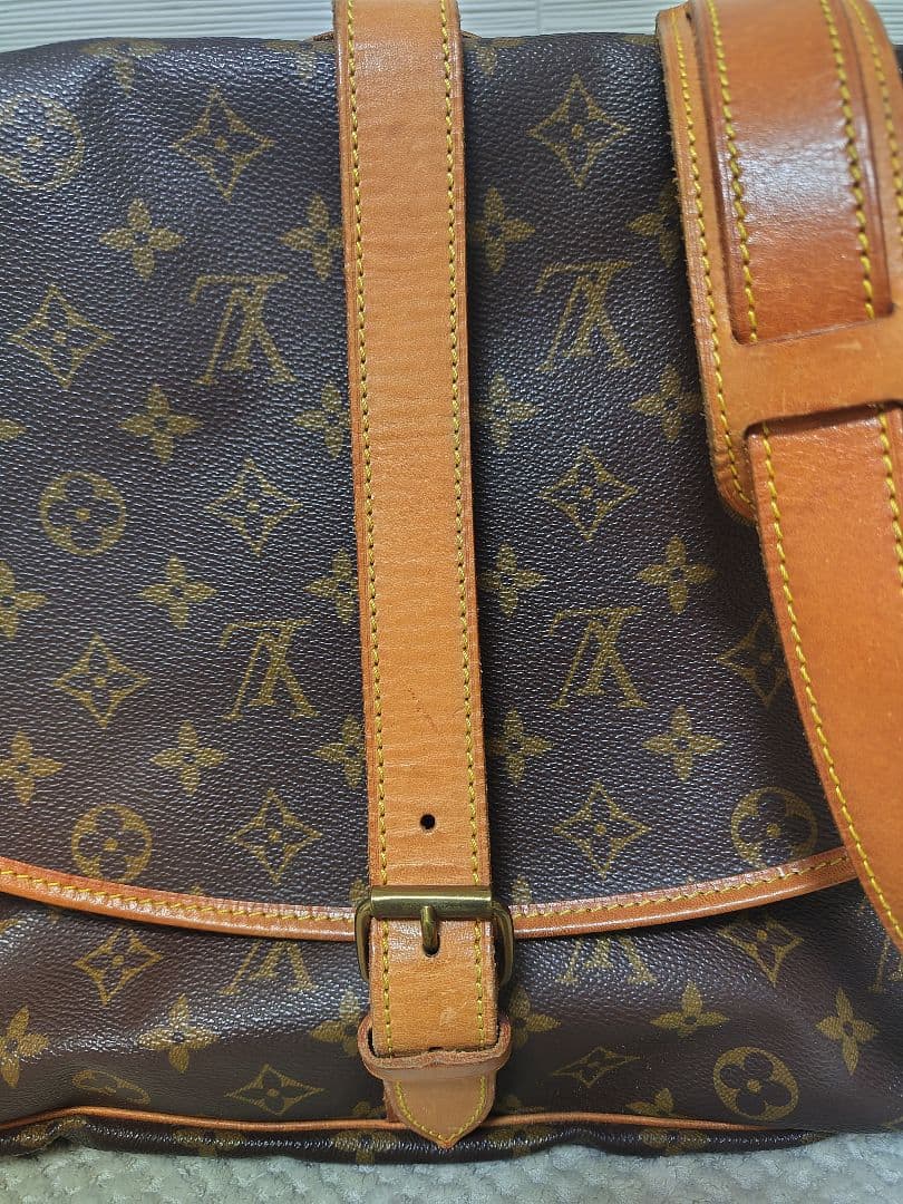 ルイヴィトン　モノグラム ソミュール35 ショルダーバッグ