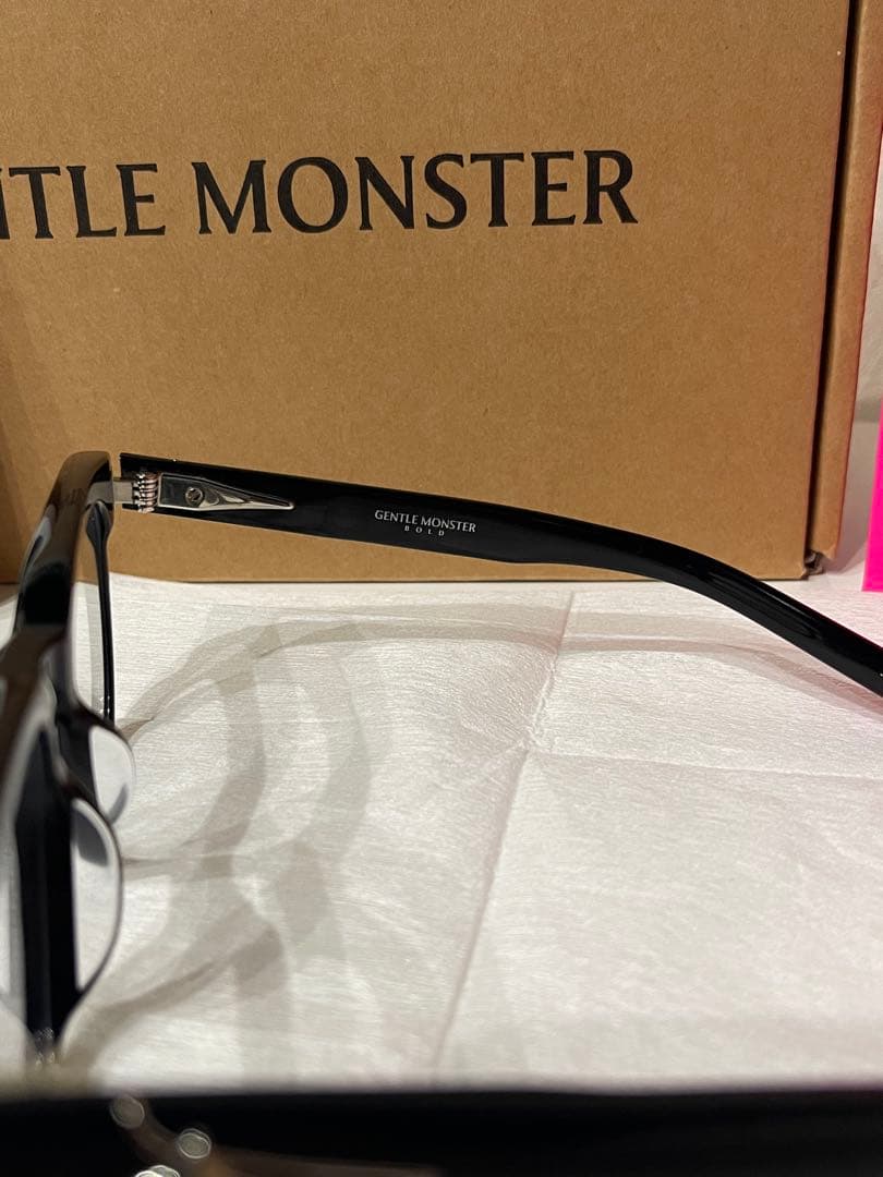 【美品】GENTLE MONSTER OJO 01