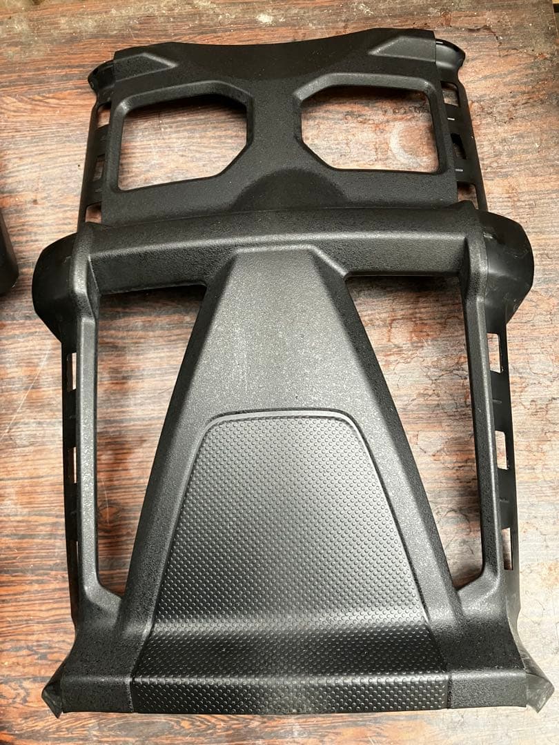 Ｖストローム650 カウル・パワーボックスセット