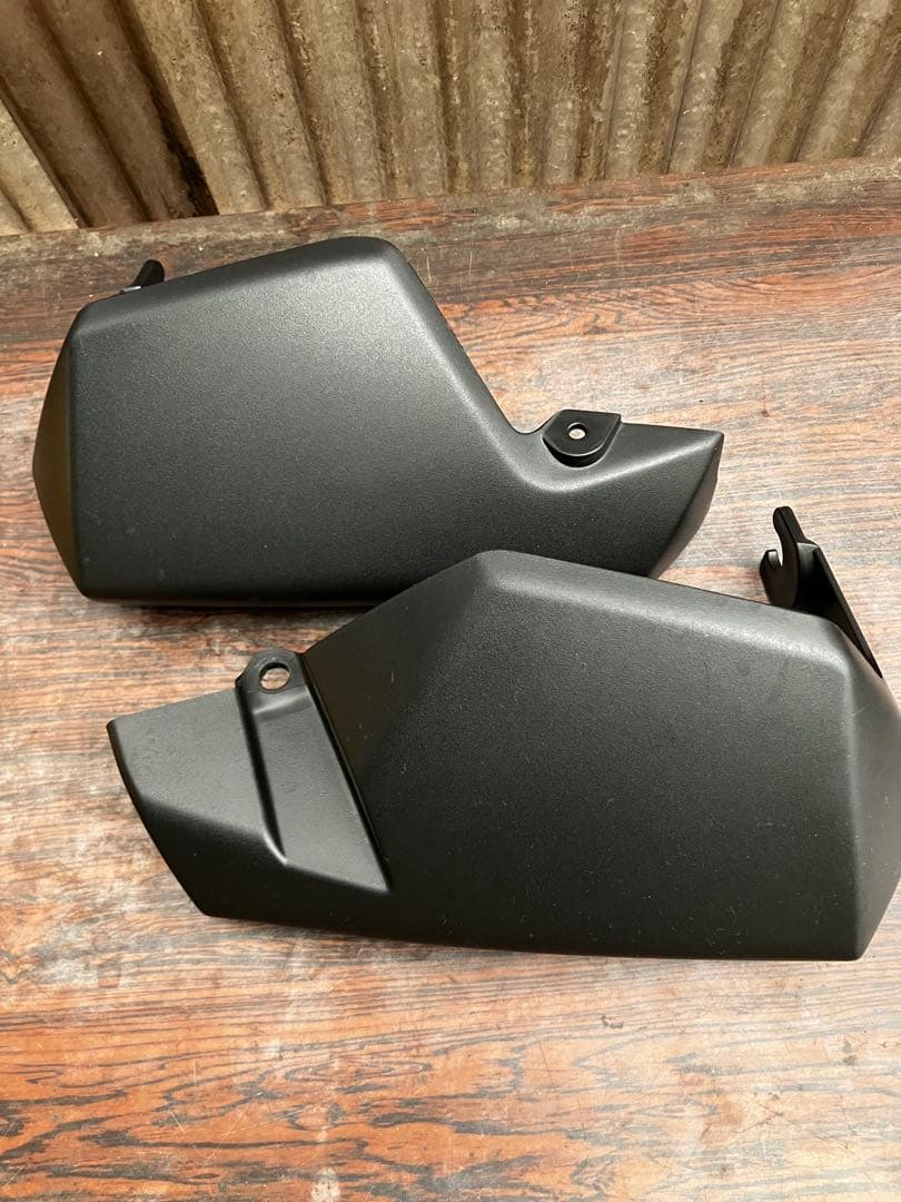 Ｖストローム650 カウル・パワーボックスセット